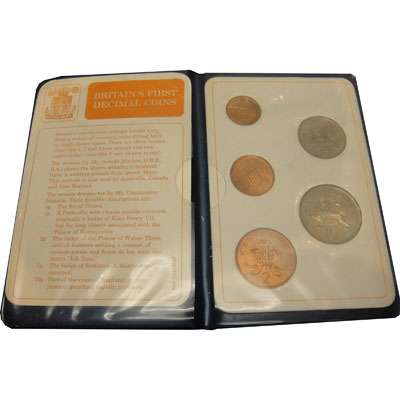 1971 Great Britain - Britain's First Decimal Coins Uncirculated Set